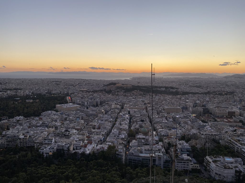 Wzgórze Likawitos - widok na Ateny